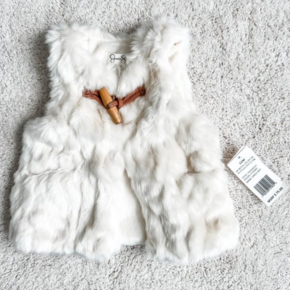 NEW Infant Faux Fur Winter Vest - Picture 1 of 8